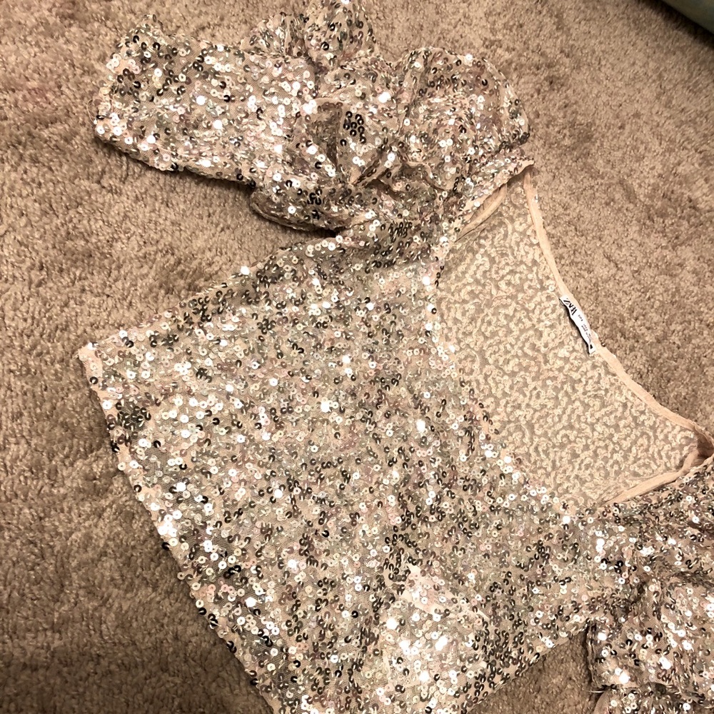 Zara tops used
